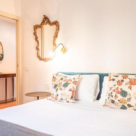 Romantic Flat On Navigli River By Easylife Milano Ngoại thất bức ảnh