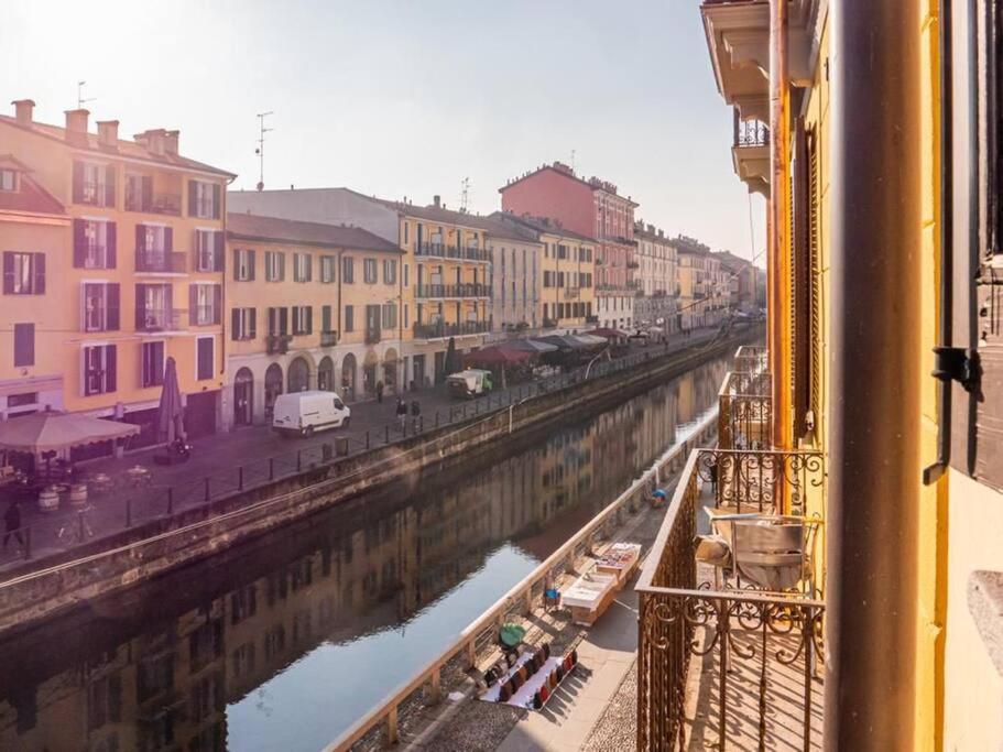 Romantic Flat On Navigli River By Easylife Milano Ngoại thất bức ảnh